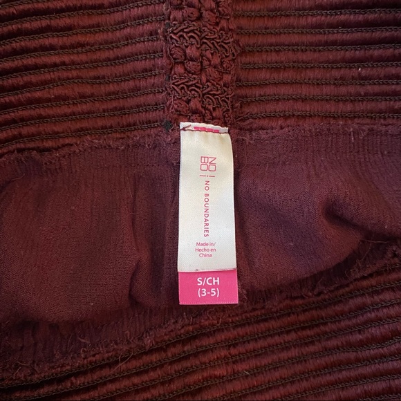 No Boundaries Red Beach Shorts - Size Small - Picture 2 of 3